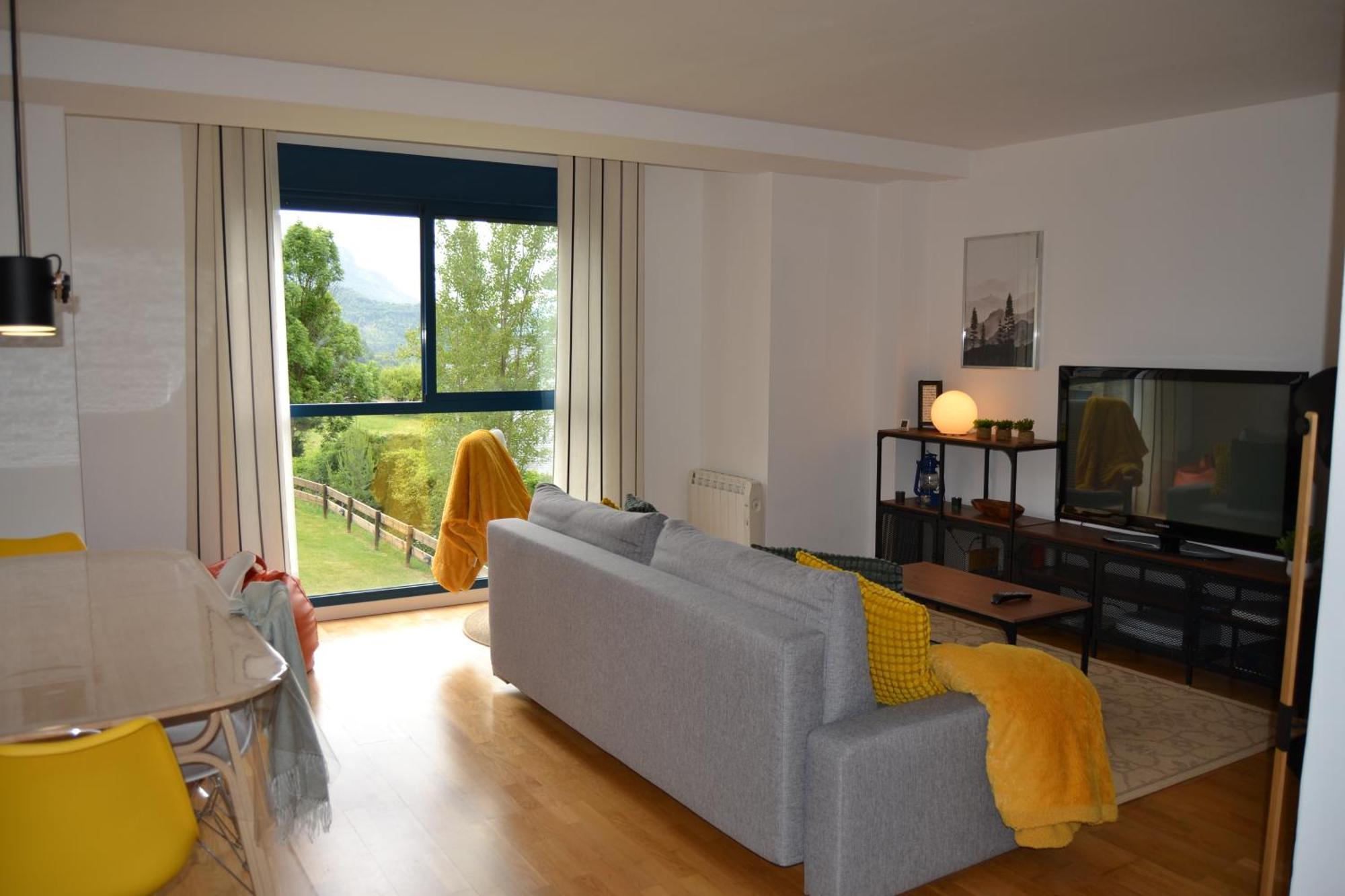 Ventanal De Saras Petfriendly Garaje Trastero Y Chimenea - Arafita Apartamentos Panticosa Exterior foto